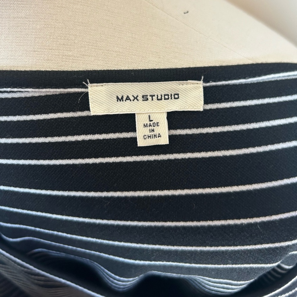 Max Studio Blouse - Picture 4 of 4